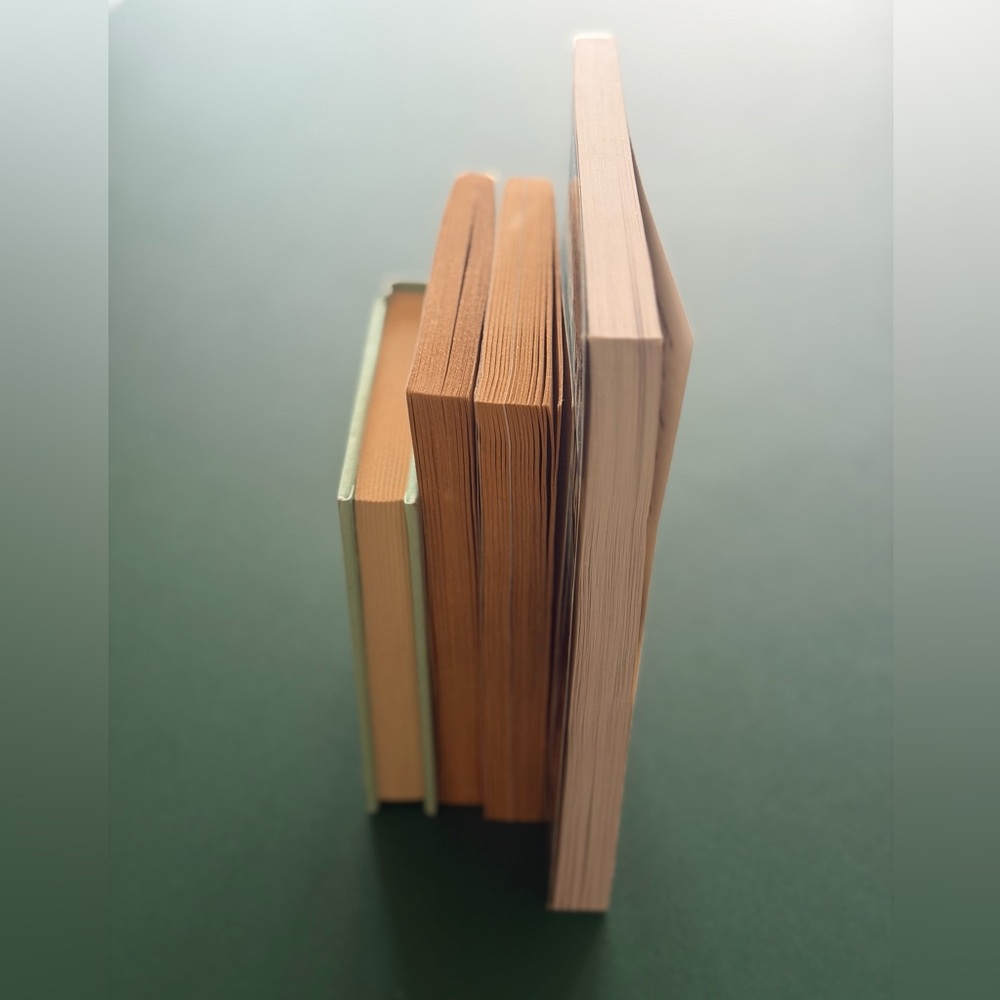 Book Bundle - Picture 5 of 6